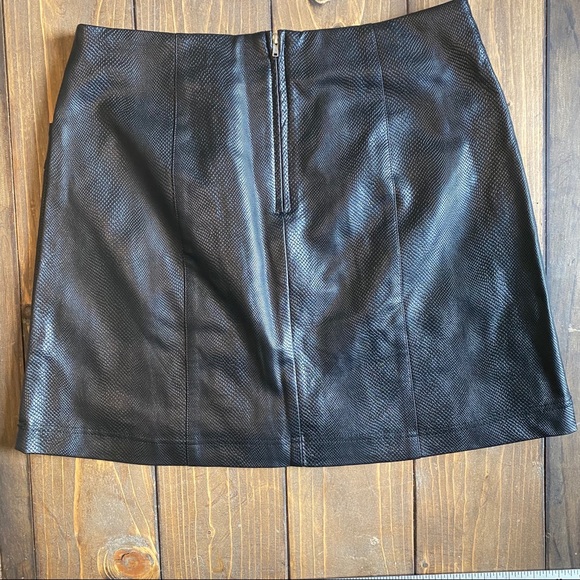 Leather Mini Skirt - Picture 2 of 5